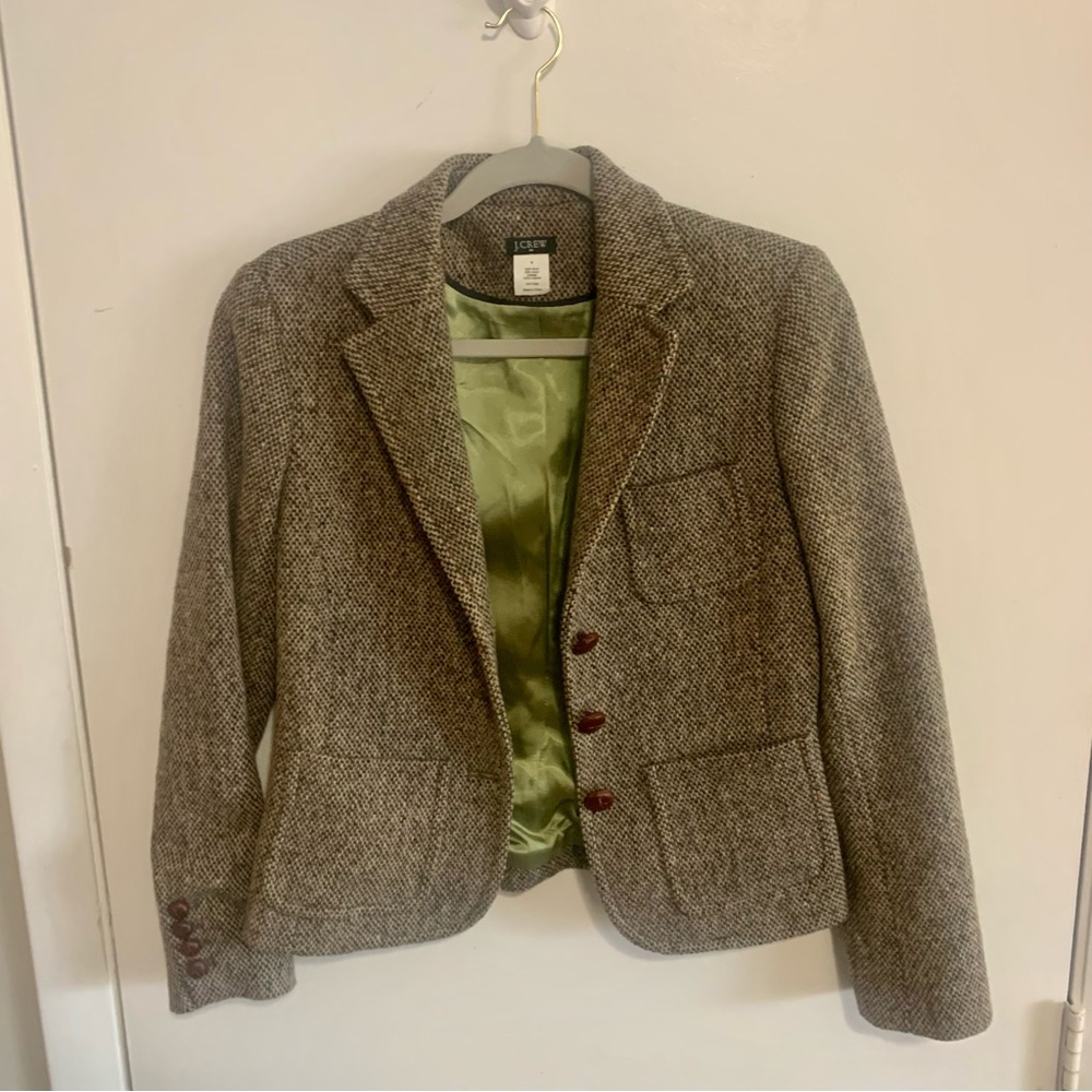 J.Crew Tweed Blazer Fully Lined with alternating pattern under neck